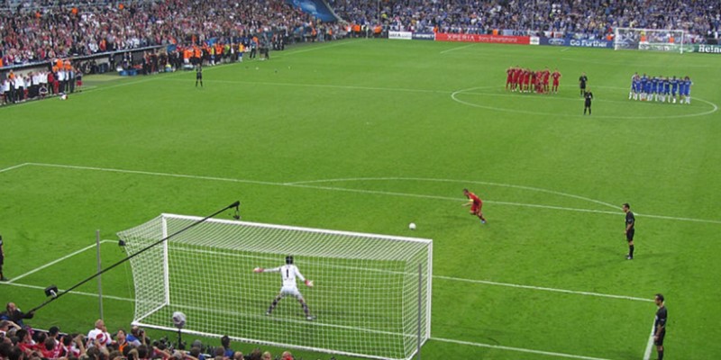 Kèo Penalty - Tham gia đặt cược kiếm tiền khủng nhất 2024 3 Hãy phân tích khả năng của hai đội trước khi cược kèo Penalty